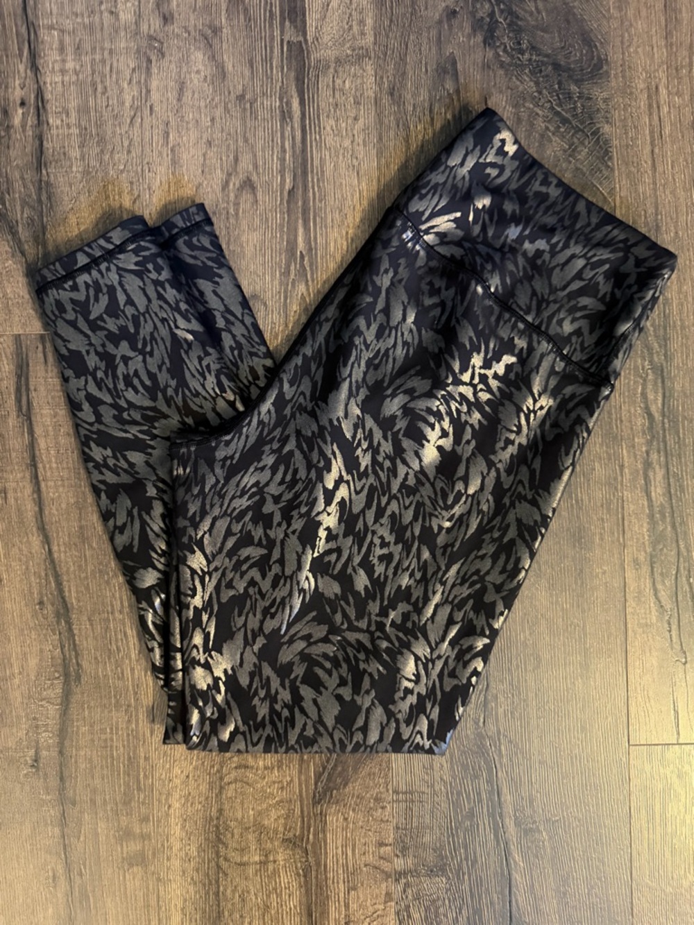 Old Navy | Black and Silver Foil Powersoft High-Rise Leggings | XL Petite